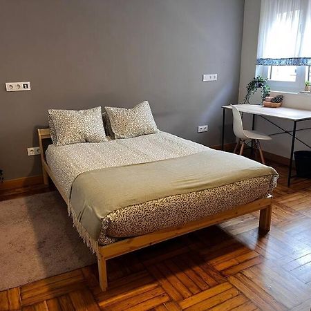 Amplio Piso A 400M De La Playa Lägenhet Gijón Exteriör bild
